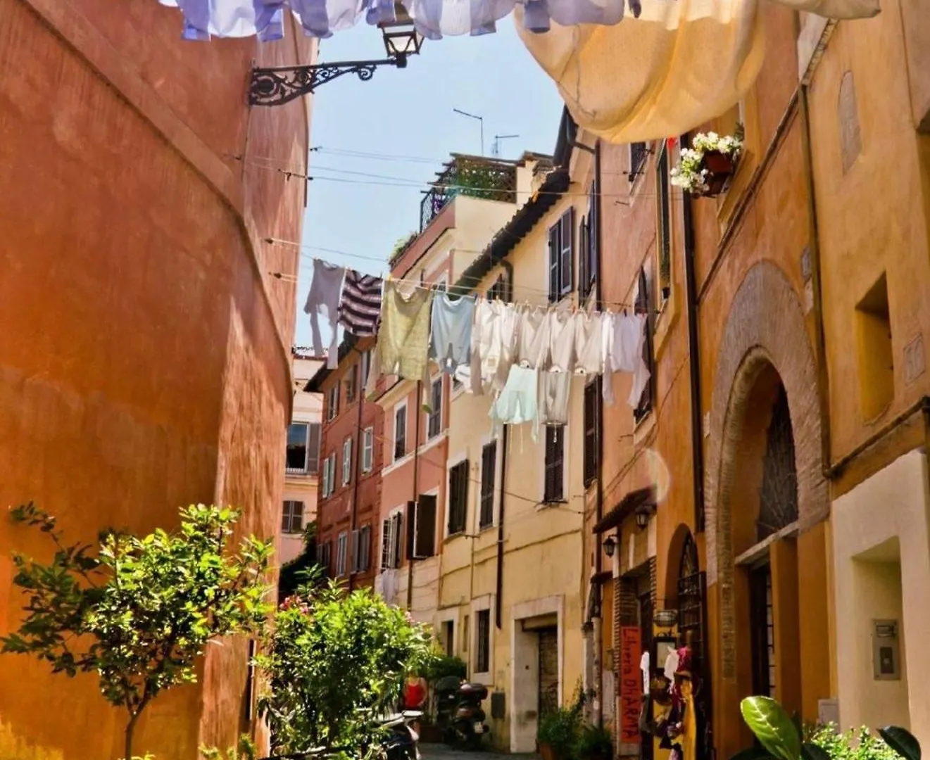 Romantisches Studio Im Lebhaftesten Viertel Roms Apartment 0*, Rome